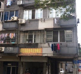 扬中九江快餐伴游雇用信息(九江东方银座娱乐会所雇用)