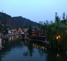 扬中古北水镇攻略(古北水镇温泉攻略)