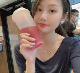 扬中雇用网红商务伴游女(雇用网红商务伴游女员工)