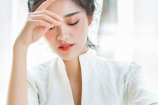 扬中伴游兼职护士(泓华护士谁兼职过)
