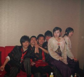 扬中武汉雇用男伴游(武汉雇用男伴游戏主播)