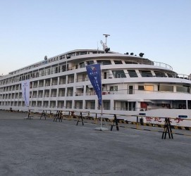 扬中上海伴游 世纪之行 天子伴游 魔都人民有福了