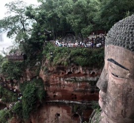 扬中乐山旅游攻略(乐山旅游攻略1日游)