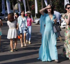 扬中上海商务伴游男雇用(上海雇用高端伴游一天20万)