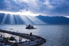 扬中洱海旅游攻略(成都到洱海旅游攻略)