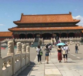 扬中旅行攻略(北京旅行攻略英语)