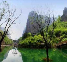 扬中周边旅游攻略(三星堆周边旅游攻略)