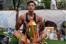 扬中健身男模(中国健身男模)