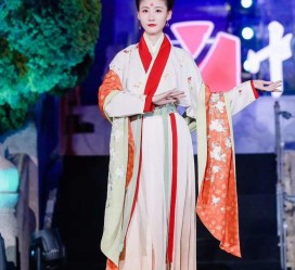 扬中汉服模特是哪种兼职的吗(网上雇用古拆汉服模特可信吗)