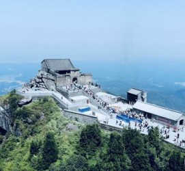 扬中湖南旅游攻略(武汉到湖南旅游攻略)