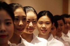 扬中私人伴游招聘 度假区万元月薪招“泳装伴游”