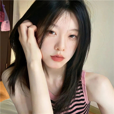 扬中顶级商务伴游：精致品尝，超越期望的不凡体验  