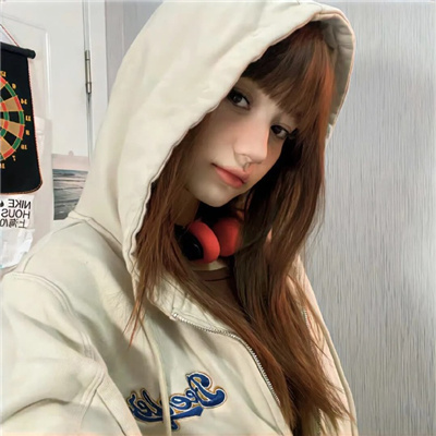 扬中商务伴游女士的年龄分布与收入水平的关系