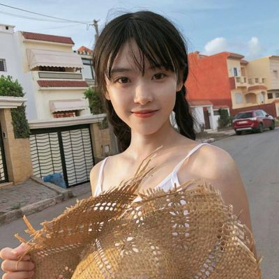 扬中伴游女生李梓萱的资料