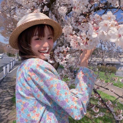 扬中伴游女生扶婷的资料