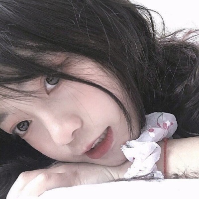 扬中伴游女生柳依依的资料