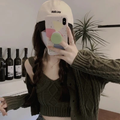 扬中伴游女生海浪轻语者的资料