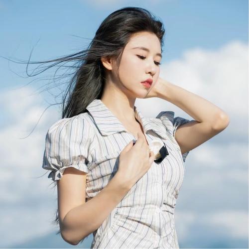 扬中伴游女生陈诇的资料