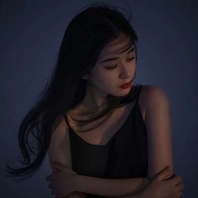 扬中伴游女生谢悦悦的资料