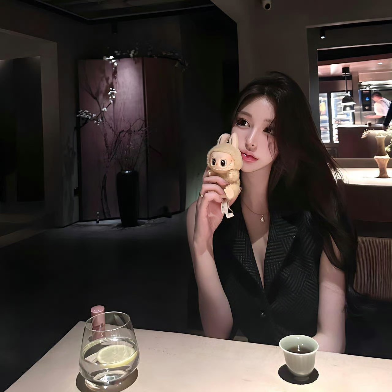 扬中伴游女生范甜甜的资料