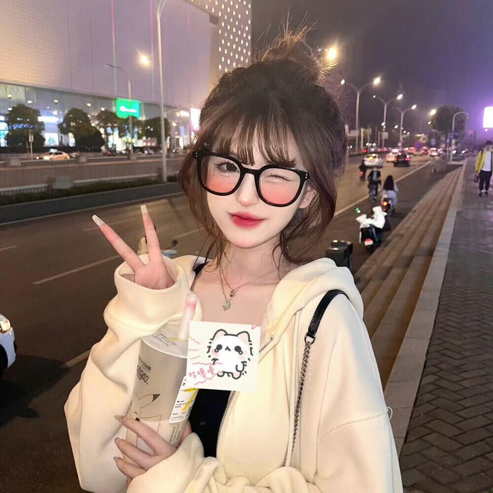 扬中伴游女生KIKI的资料