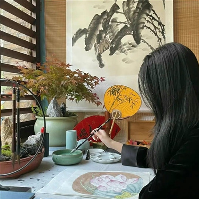 扬中伴游女生源又菡的资料