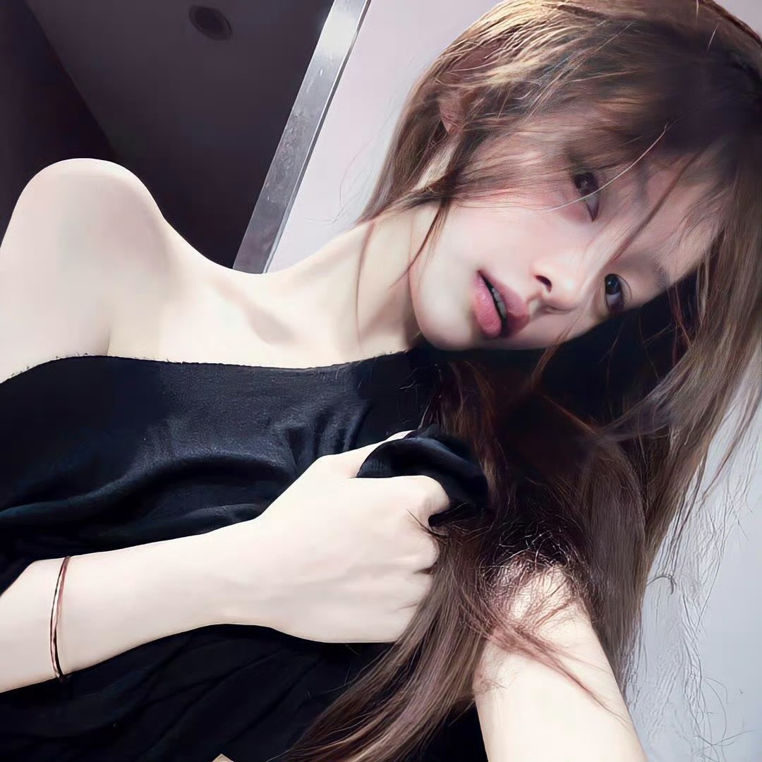 扬中伴游女生许梦瑶的资料