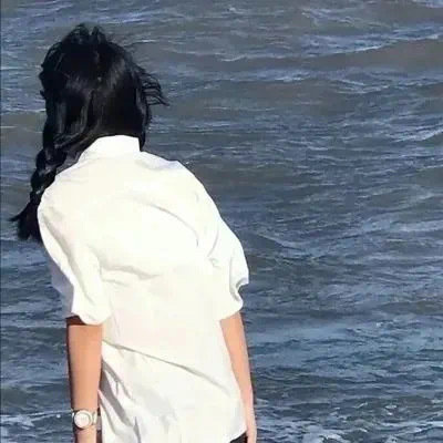 扬中伴游女生张廖新竹
