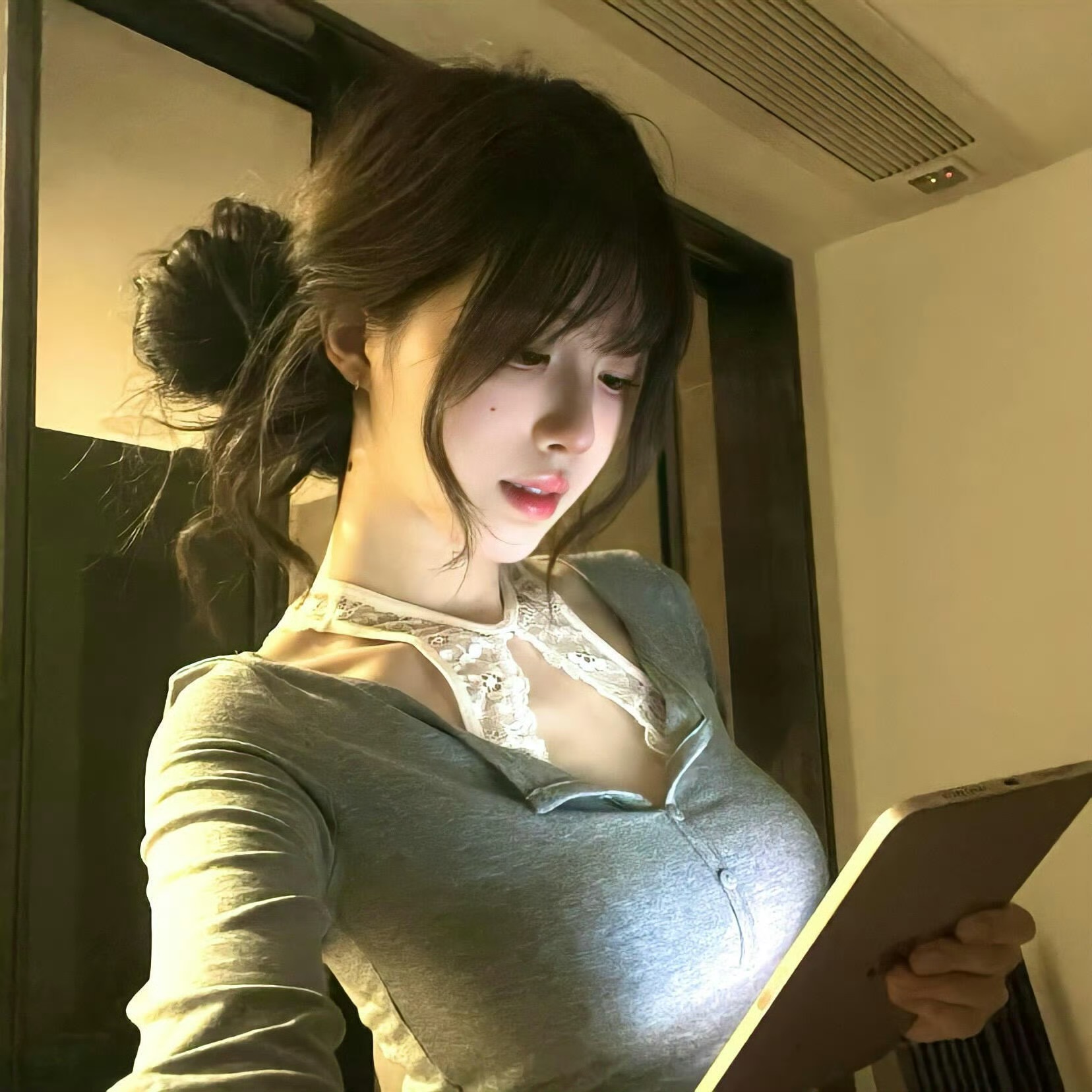 扬中伴游女生 | 索菲亚·王 (Sophia Wang)的资料