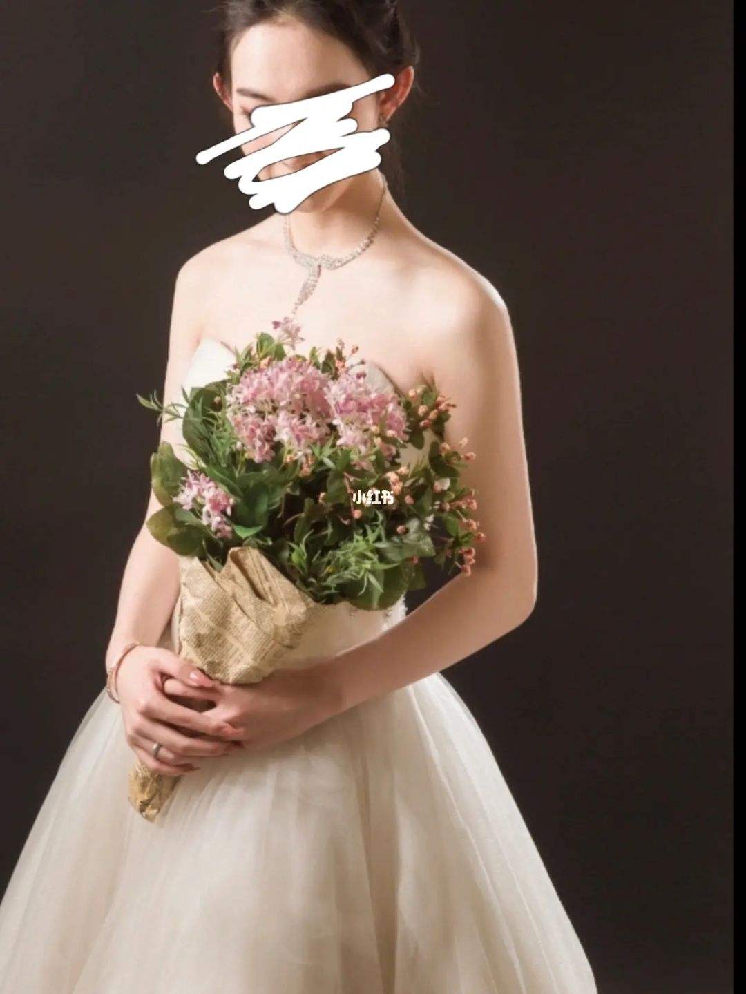 女伴侣兼职婚纱模特(婚纱模特兼职是实的吗)